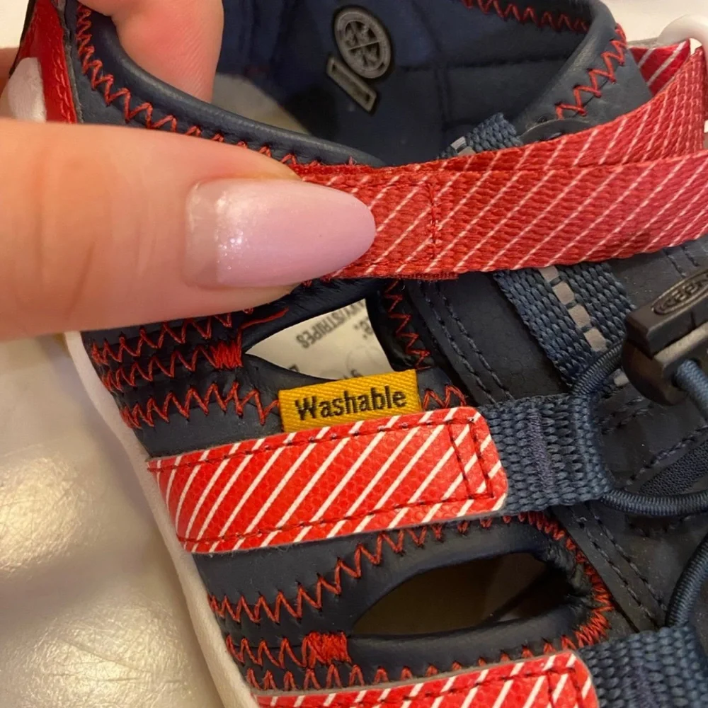 KEEN KNOTCH CREEK CHILDREN, NAVY/STRIPES size 2